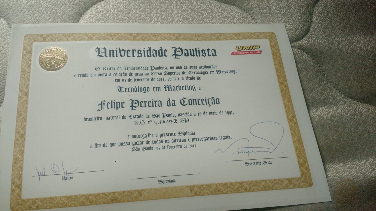 Como Comprar diploma online 1 DMMSEWrW4AACk9X